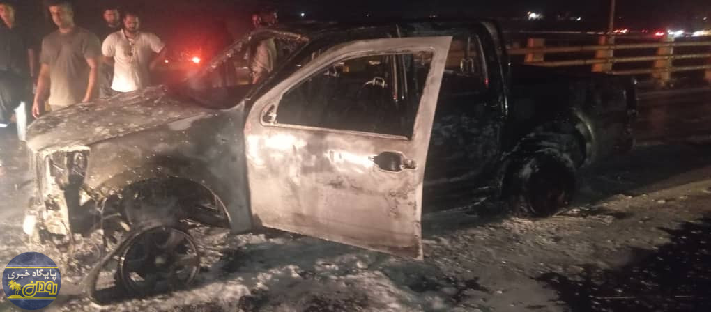 آتشسوزی کامل خودروی سوختبر هایلوکس در رودان